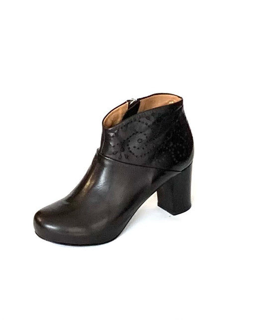 VANNEL® | Botim Senhora; Cor Preto | Cod OS454