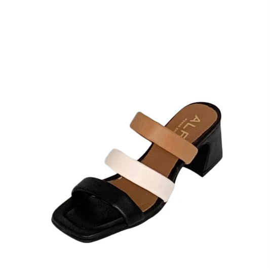 ALPE® | Chinelo Senhora; Cor Preto com Camel | Cod SS474
